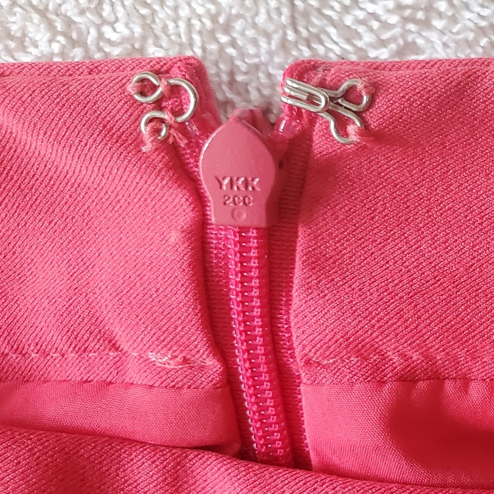 Express Hot Pink Skirt - Picture 7 of 10
